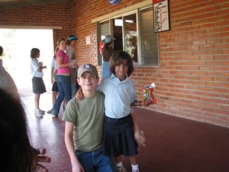 Honduras3508/12_Here_s_Bryce_s_little_girl_for_the_afternoon_that_he_treated_at_the_Tienda.JPG