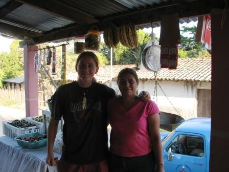 Honduras3608/9_Dina_showed_us_where_to_get_fresh_vegatables_on_the_way_back_from_town_.JPG